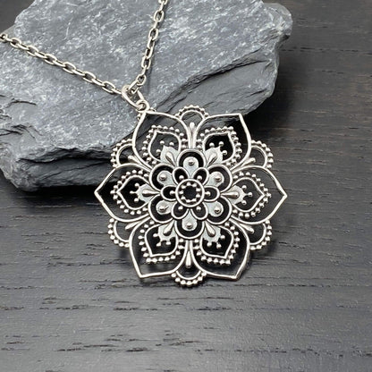 Bohemian Mandala Necklace